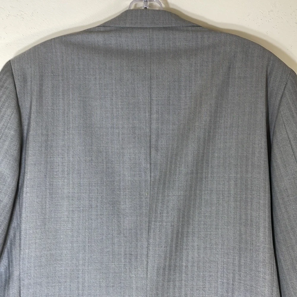 NEW! INDOCHINO Two-Button Wool Blazer. Men’s P (42R).